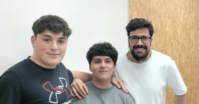 Eduardo. Eloy y Jesús Verdú en onda Roces